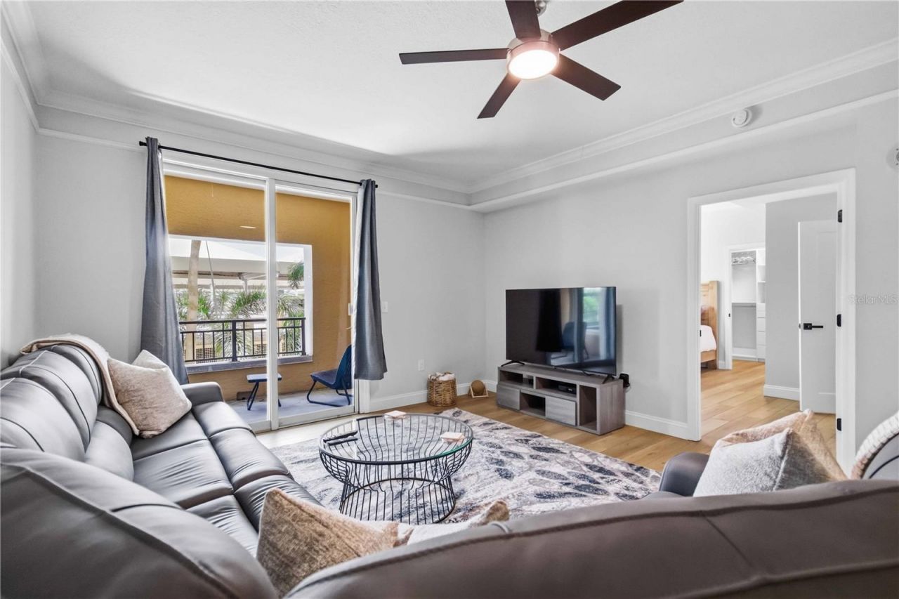 750 N Tamiami Trail , Unit 312, Sarasota, FL 34236 Photo