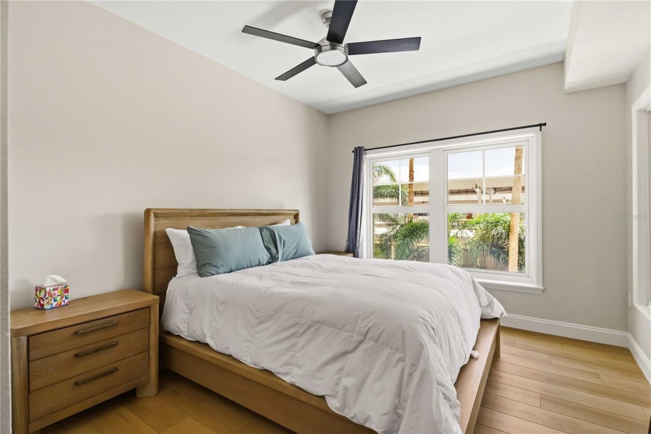 750 N Tamiami Trail , Unit 312, Sarasota, FL 34236 Photo