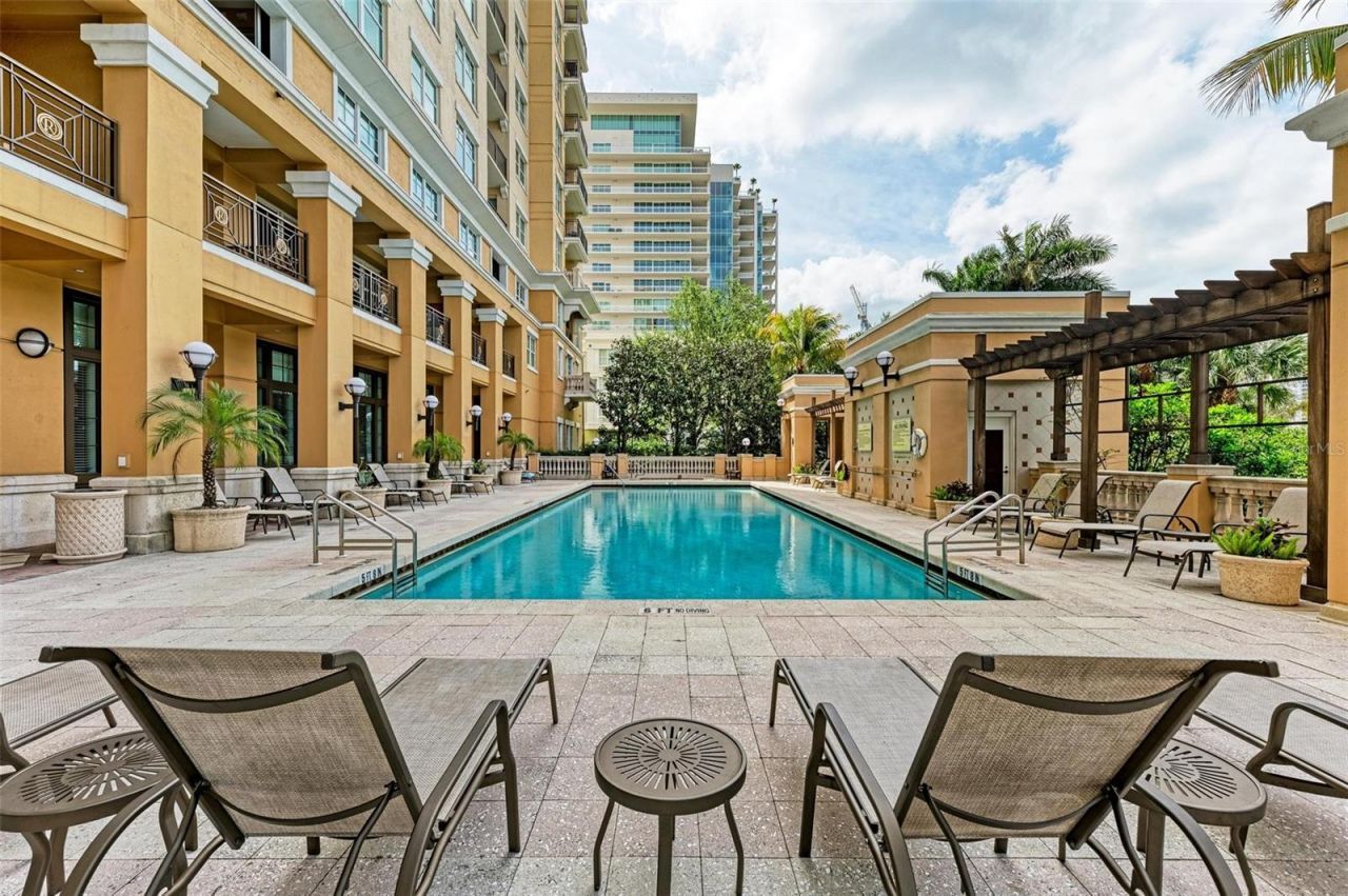 750 N Tamiami Trail , Unit 312, Sarasota, FL 34236 Photo