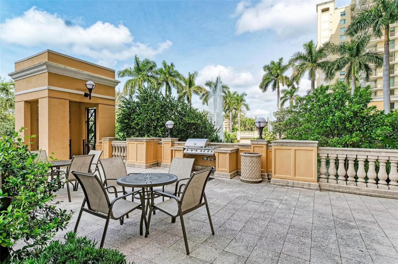 750 N Tamiami Trail , Unit 312, Sarasota, FL 34236 Photo