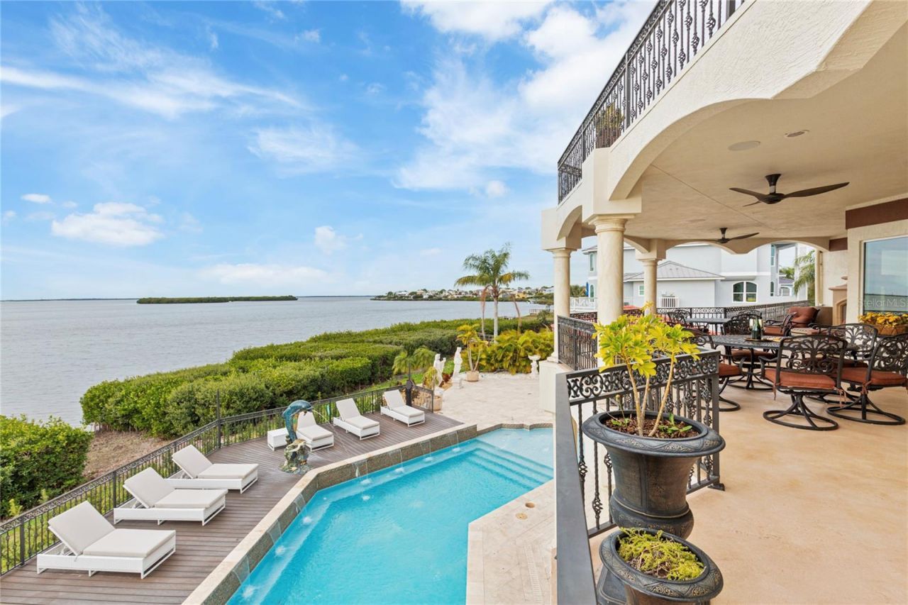 2115 Alexis Court, Tarpon Springs, FL 34689 Photo