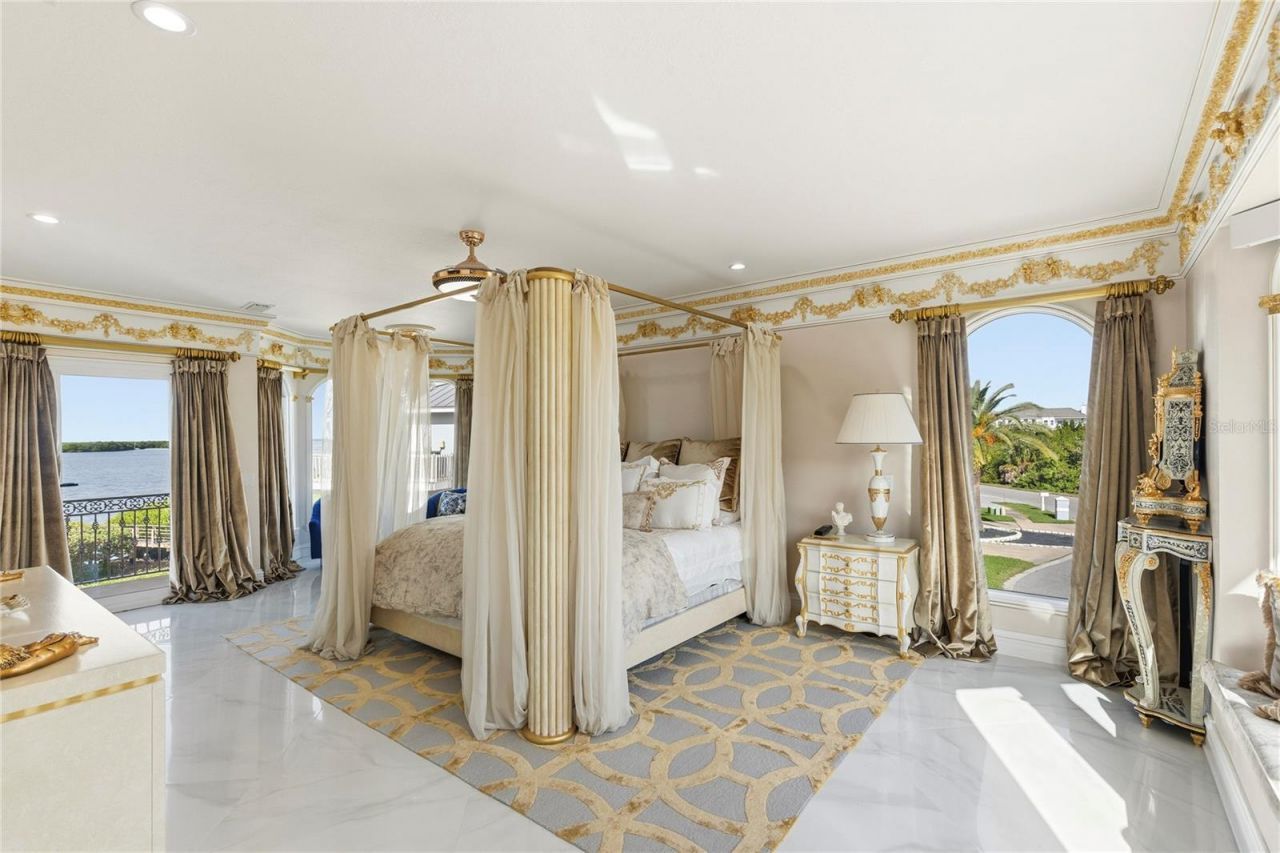 2115 Alexis Court, Tarpon Springs, FL 34689 Photo