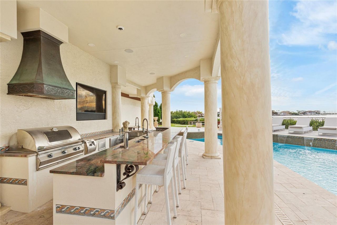 2115 Alexis Court, Tarpon Springs, FL 34689 Photo