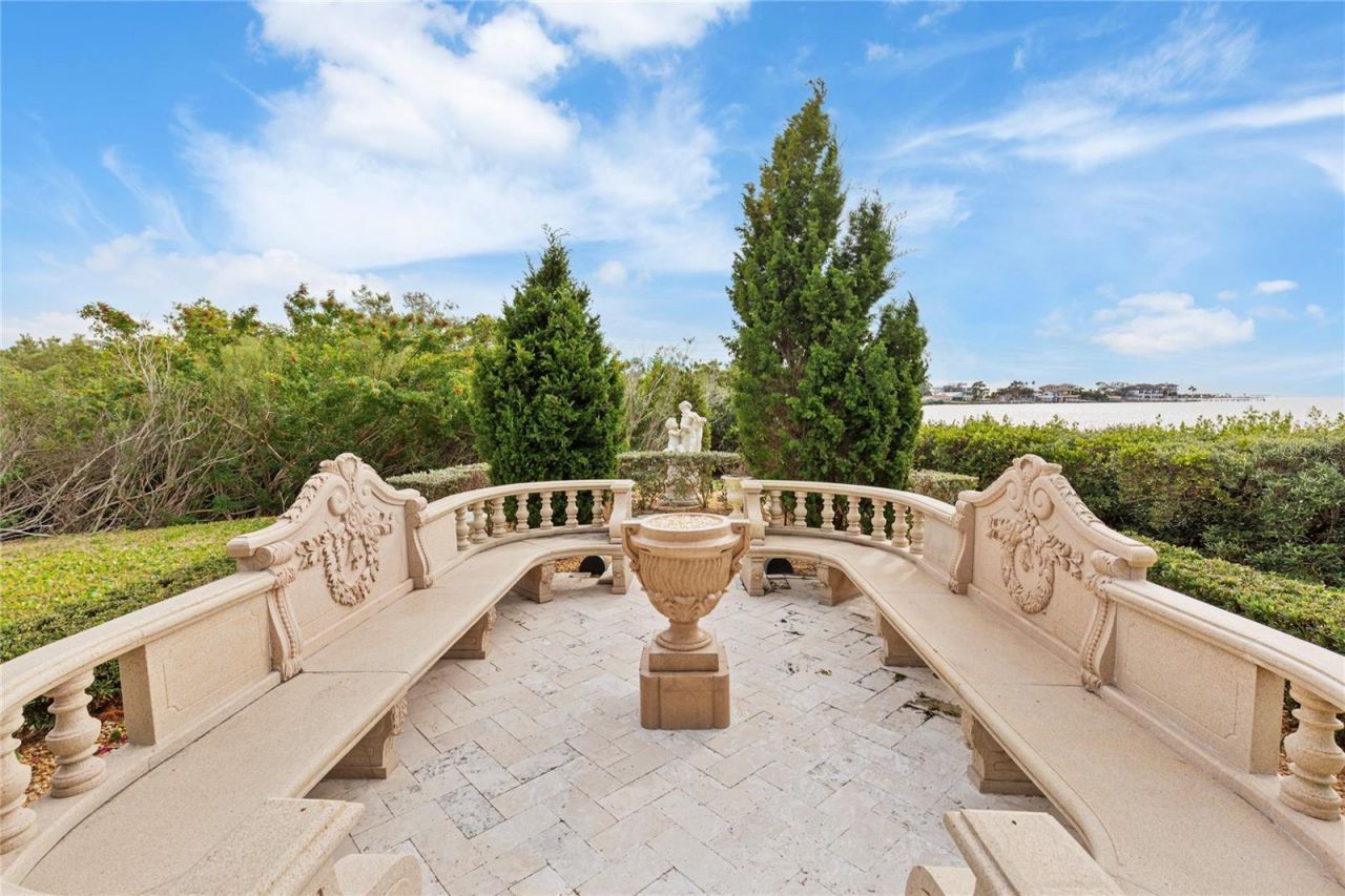 2115 Alexis Court, Tarpon Springs, FL 34689 Photo