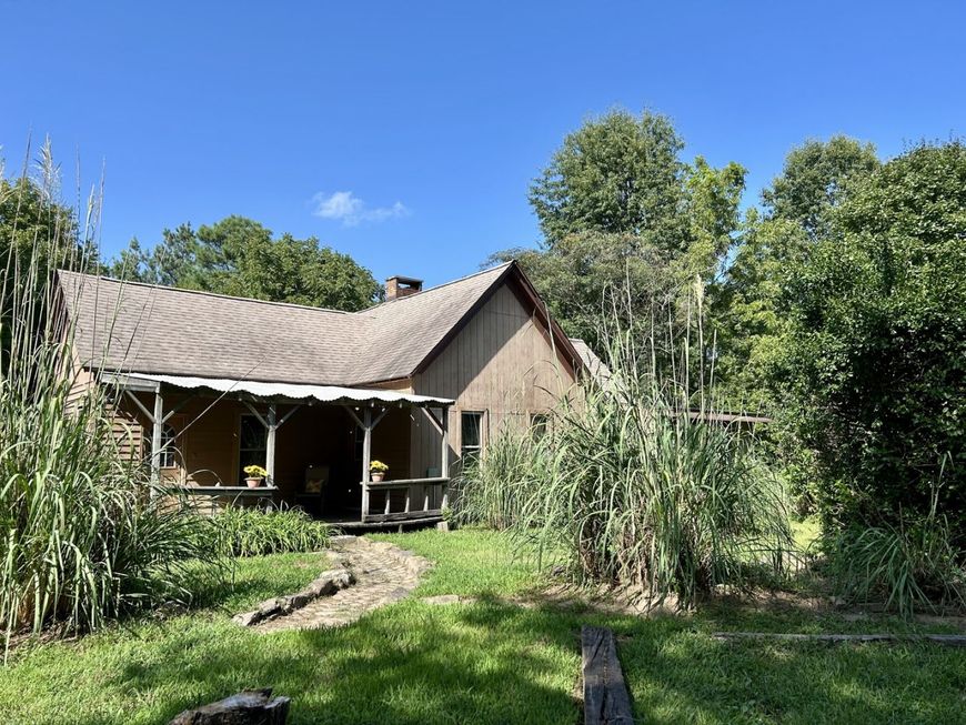 Main Photo