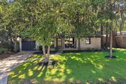 1203 Valley Drive photo 4