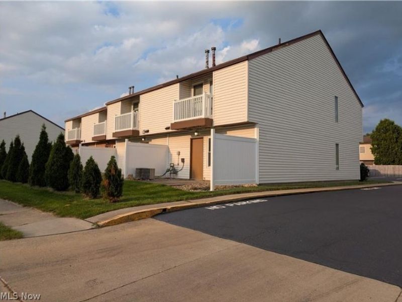 1565 Whitehall Boulevard, Kent, OH 44240 Photo 50