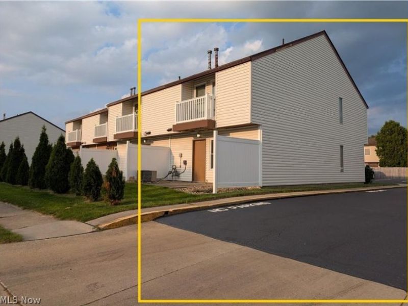 1565 Whitehall Boulevard, Kent, OH 44240 Photo 6