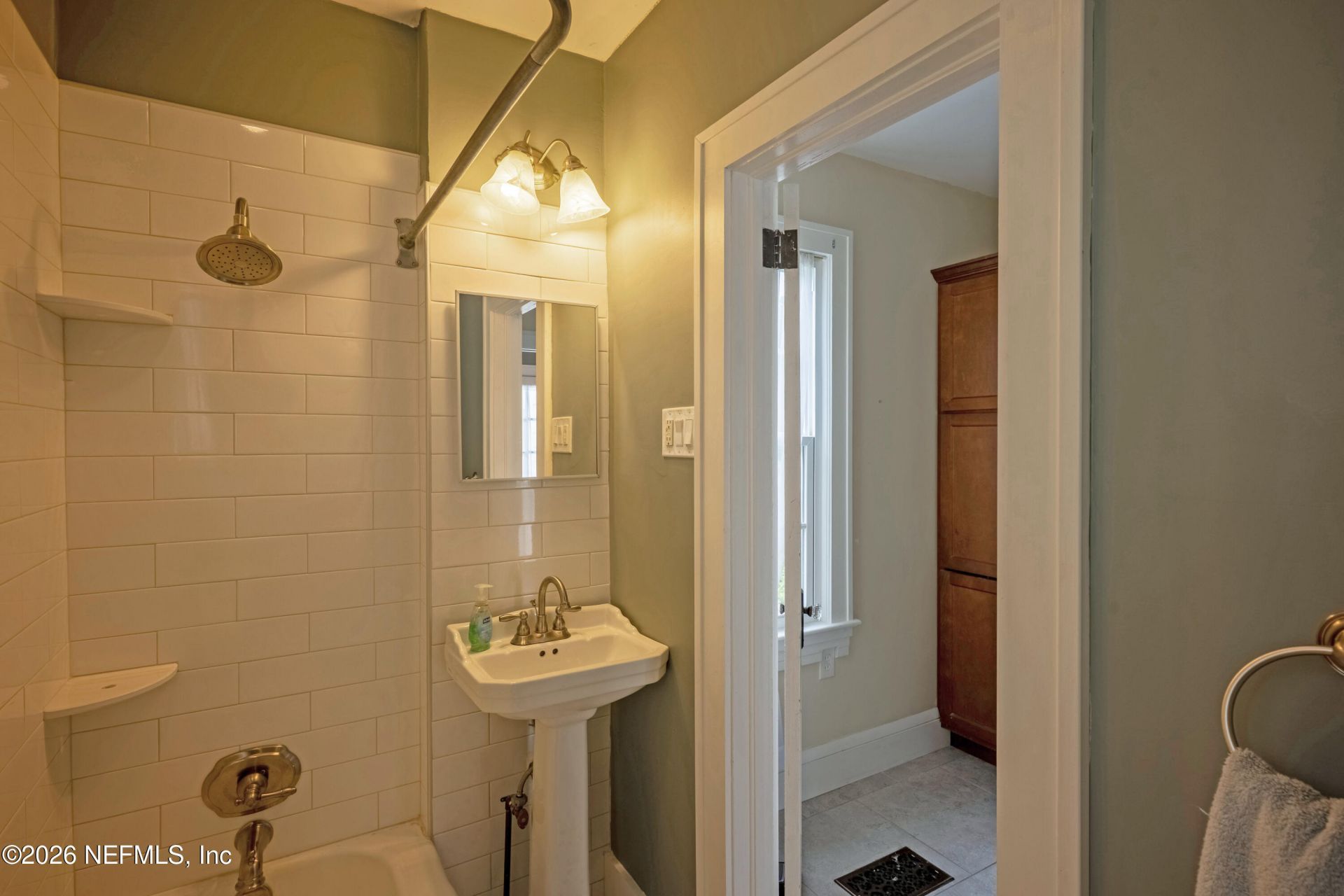 2704 Lake Shore Boulevard, Jacksonville, FL 32210 Photo