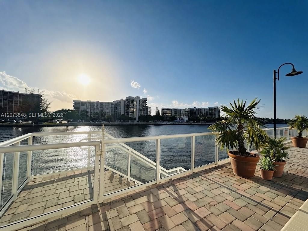 3000 S Ocean Dr, Unit 1218, Hollywood, FL 33019 Photo