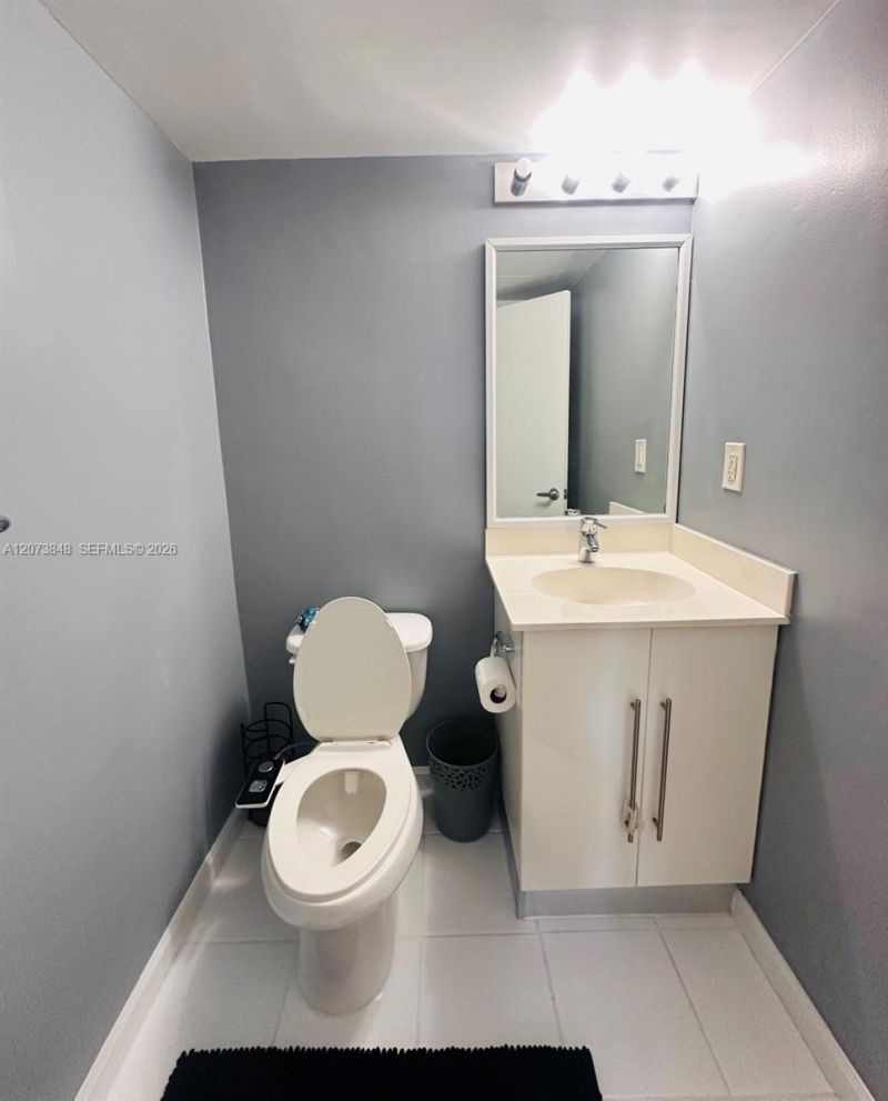 3000 S Ocean Dr, Unit 1218, Hollywood, FL 33019 Photo