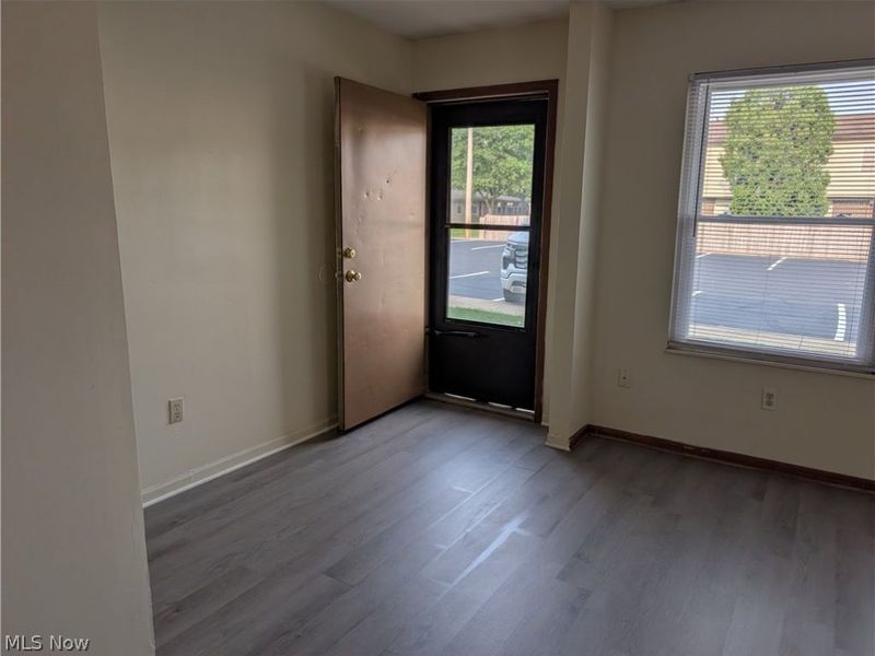 1563 Whitehall Boulevard, Kent, OH 44240 Photo 13