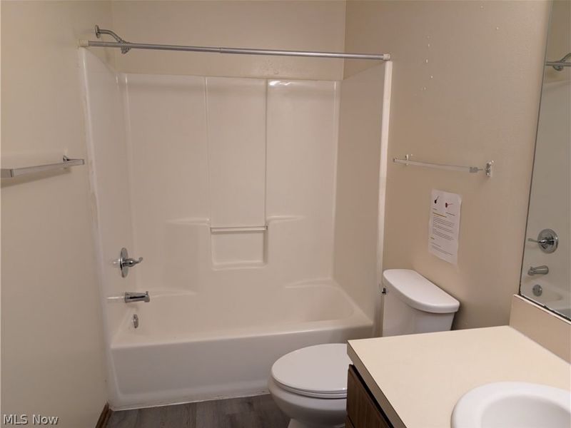 1563 Whitehall Boulevard, Kent, OH 44240 Photo 39