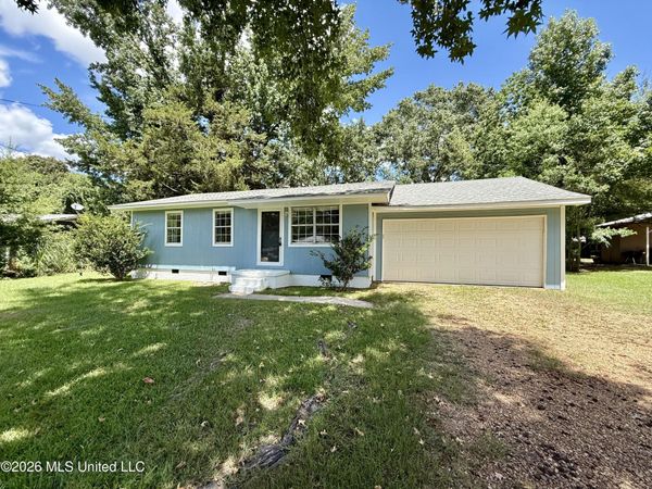 208 Susanne Street, Crystal Springs, MS 39059