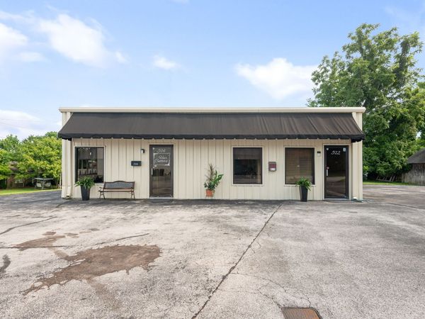 512 6th Ave, Columbia, TN 38401