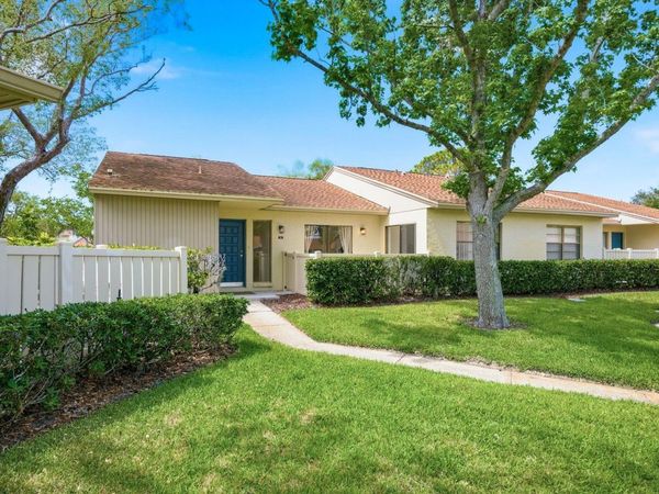 20 EVELYN COURT , OLDSMAR, FL 34677