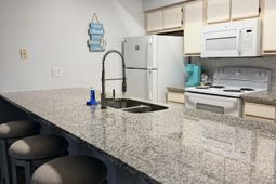 564 White River Dr. photo 4