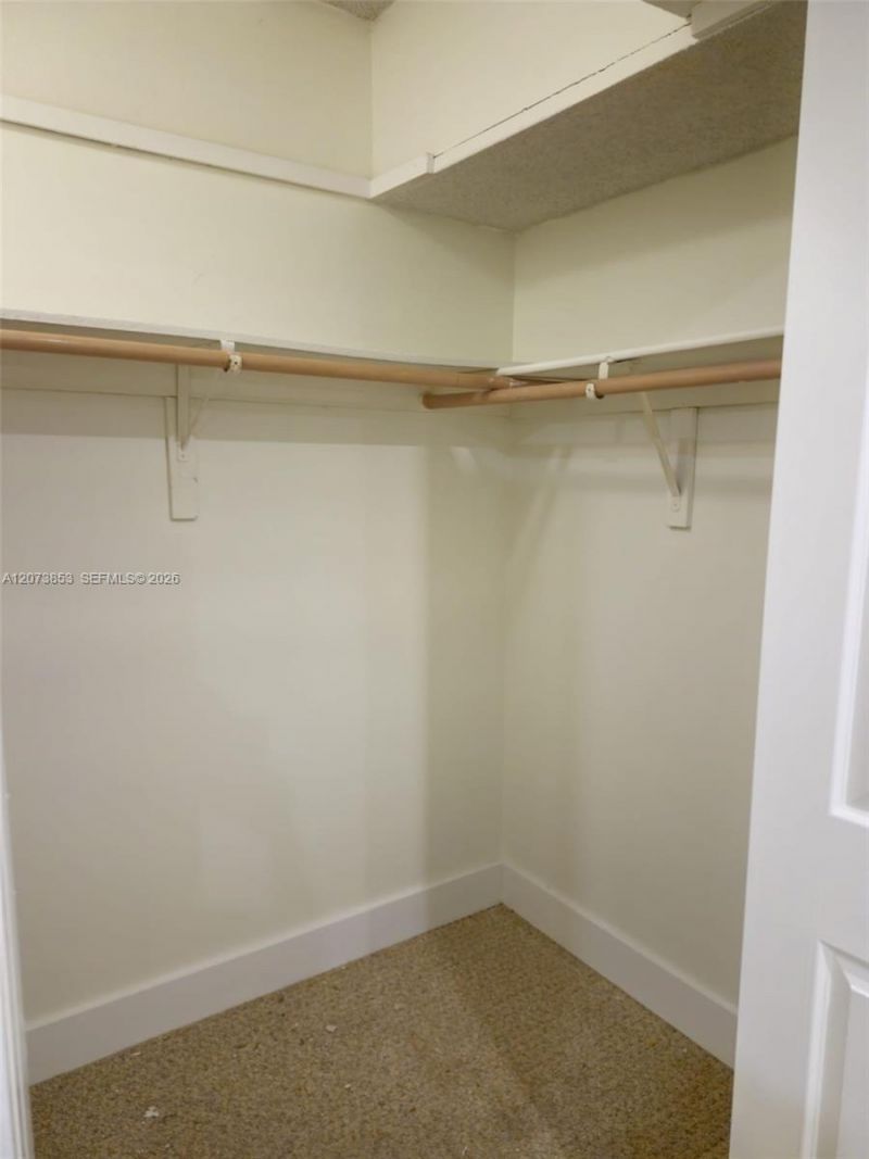4800 NW 35th St , Unit 607, Lauderdale Lakes, FL 33319 Photo