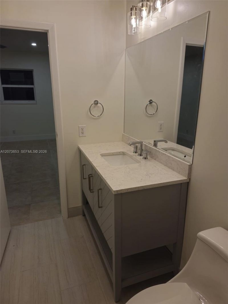 4800 NW 35th St , Unit 607, Lauderdale Lakes, FL 33319 Photo