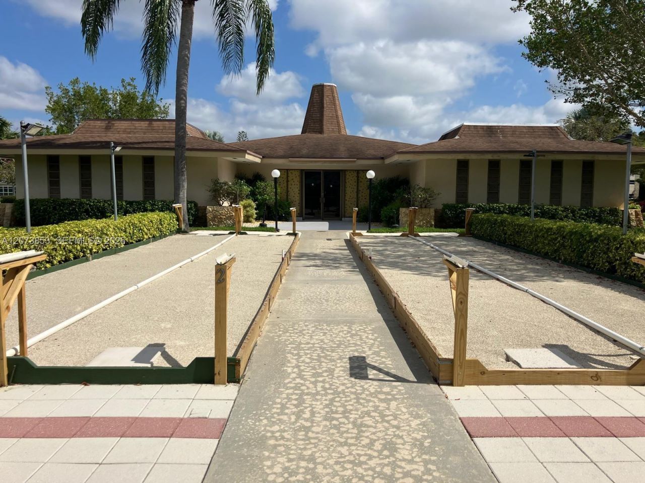 4800 NW 35th St , Unit 607, Lauderdale Lakes, FL 33319 Photo