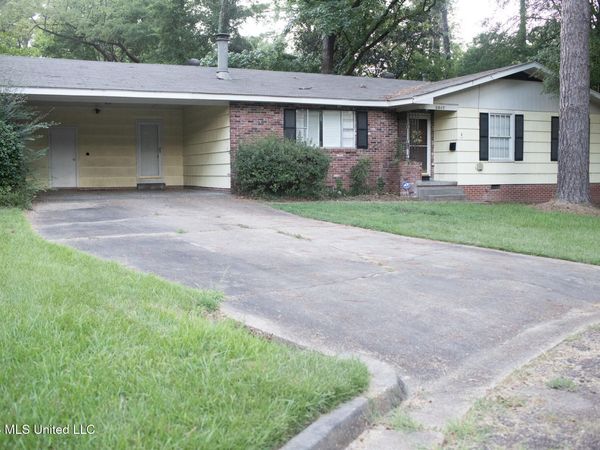 5447 Venetian Way, Jackson, MS 39211