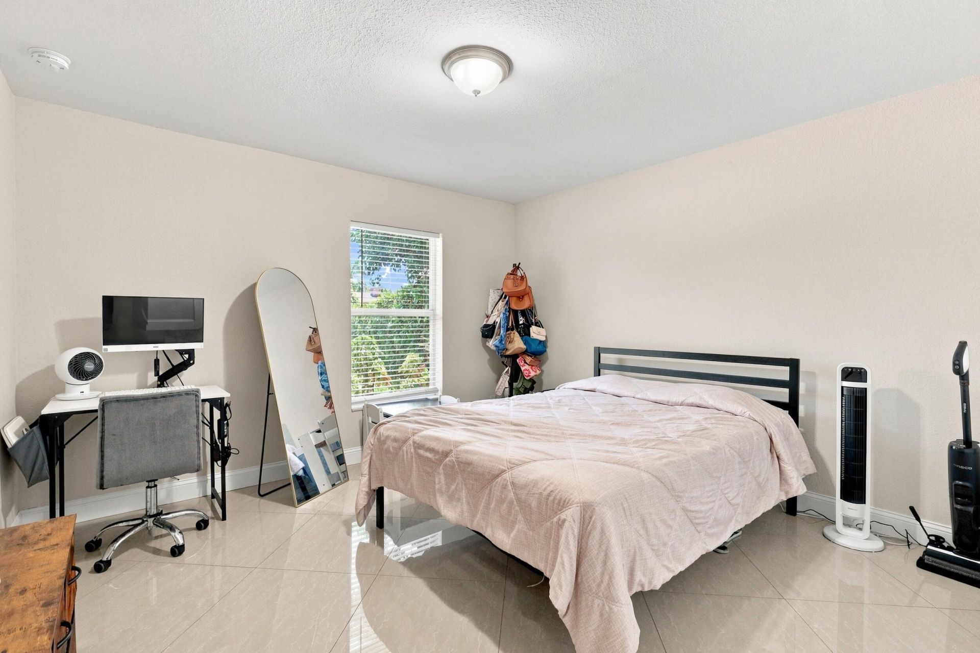 901 S M Street, Lake Worth Beach, FL 33460 Photo