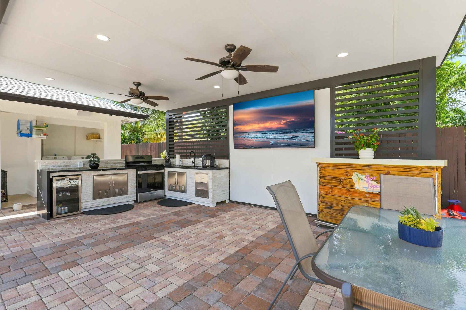 901 S M Street, Lake Worth Beach, FL 33460 Photo