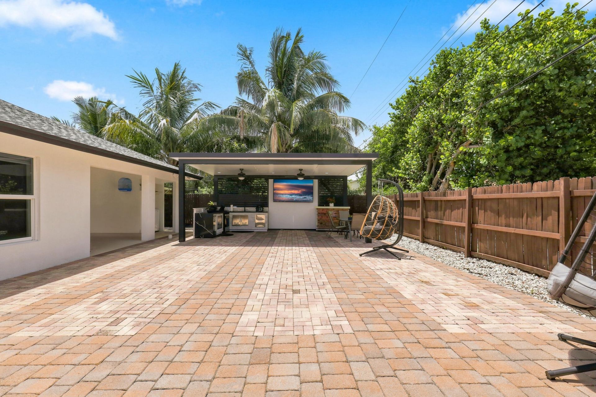 901 S M Street, Lake Worth Beach, FL 33460 Photo