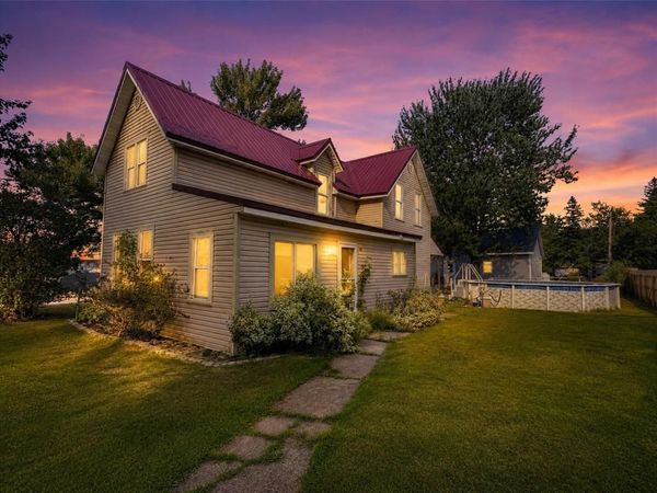 1632 Tainter, Menomonie, WI 54751