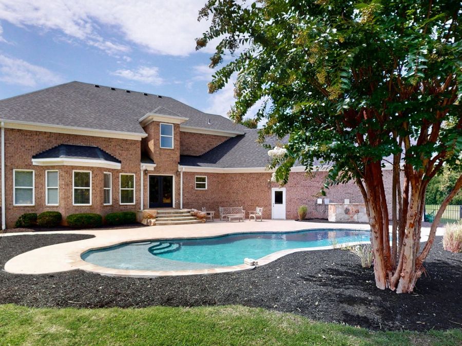 Property Image 6