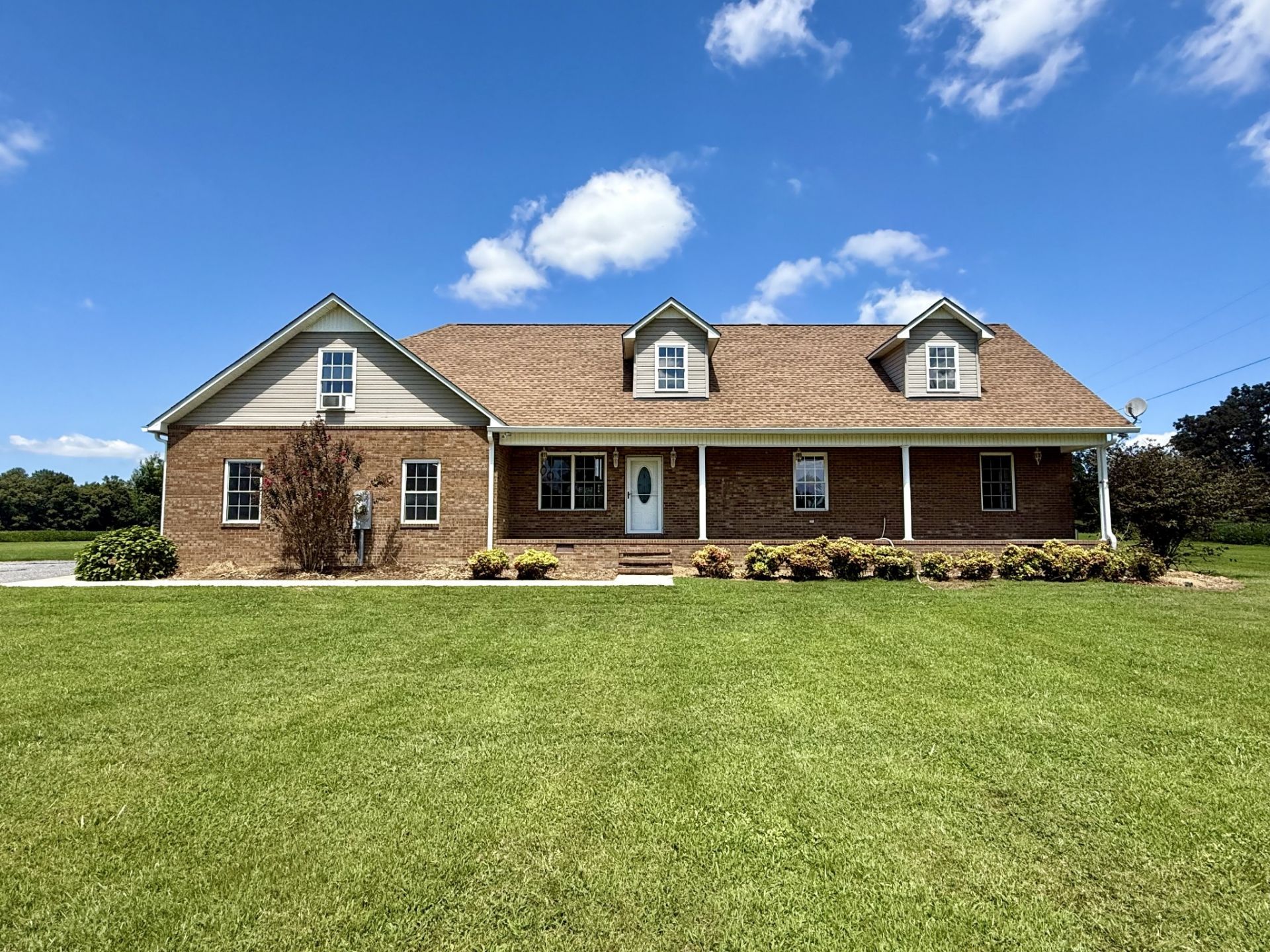 2657 Maple Springs Rd, Manchester, TN 37355 Main Photo