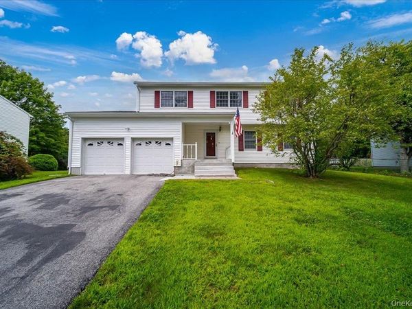 207 Butter Hill Drive , New Windsor, NY 12553