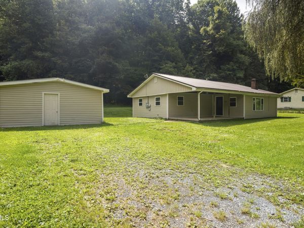 332 Currin Valley Road, Marion, VA 24354