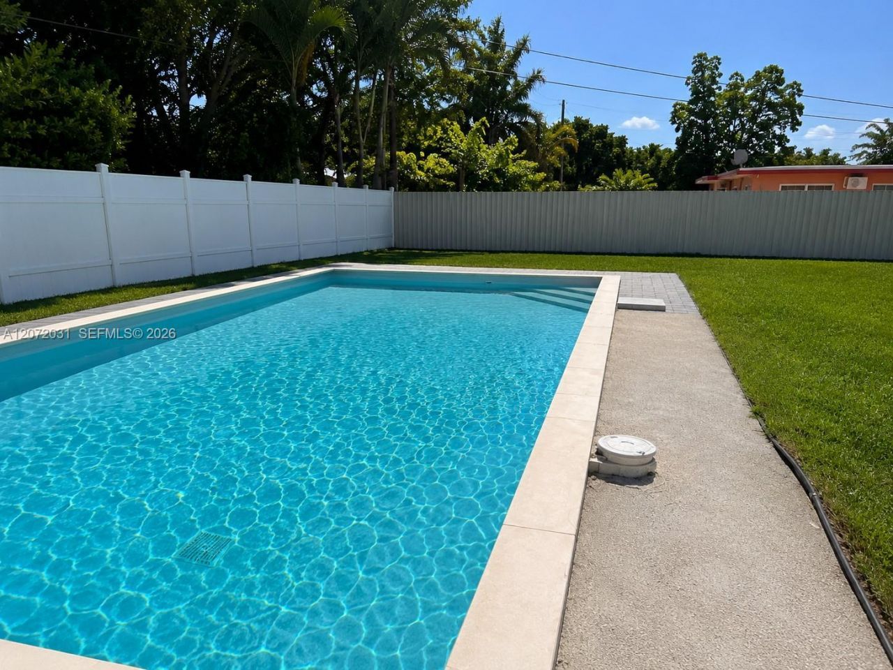 1870 NE 154th Ter , North Miami Beach, FL 33162 Photo
