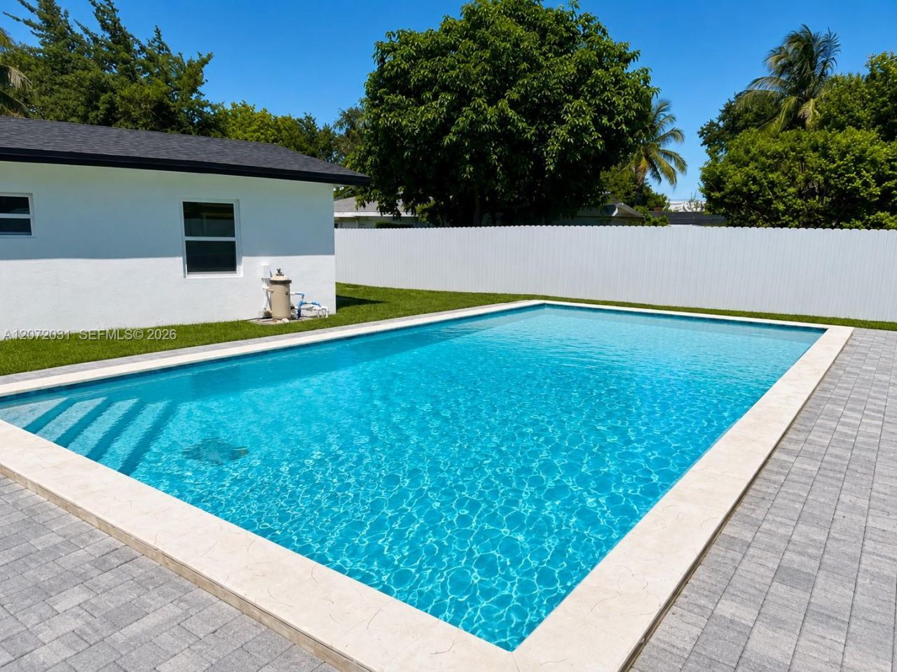1870 NE 154th Ter , North Miami Beach, FL 33162 Photo