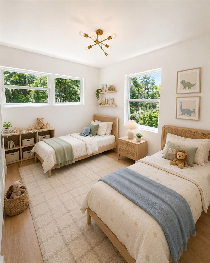 1870 NE 154th Ter , North Miami Beach, FL 33162 Photo