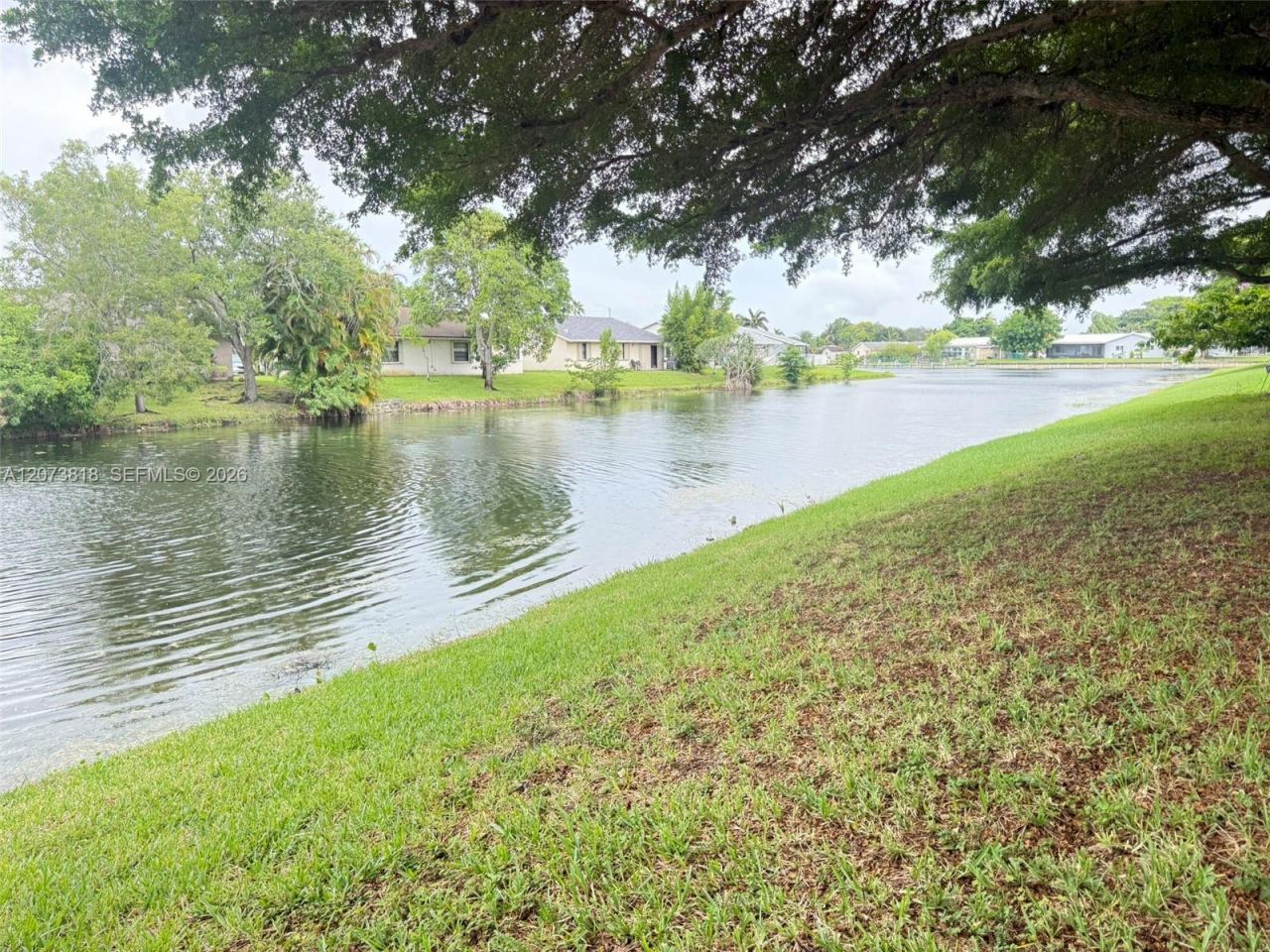 7650 Westwood Dr , Unit 504, Tamarac, FL 33321 Photo