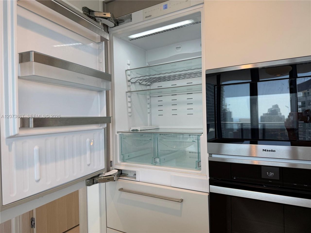 1000 Brickell Plz , Unit 4301, Miami, FL 33131 Photo