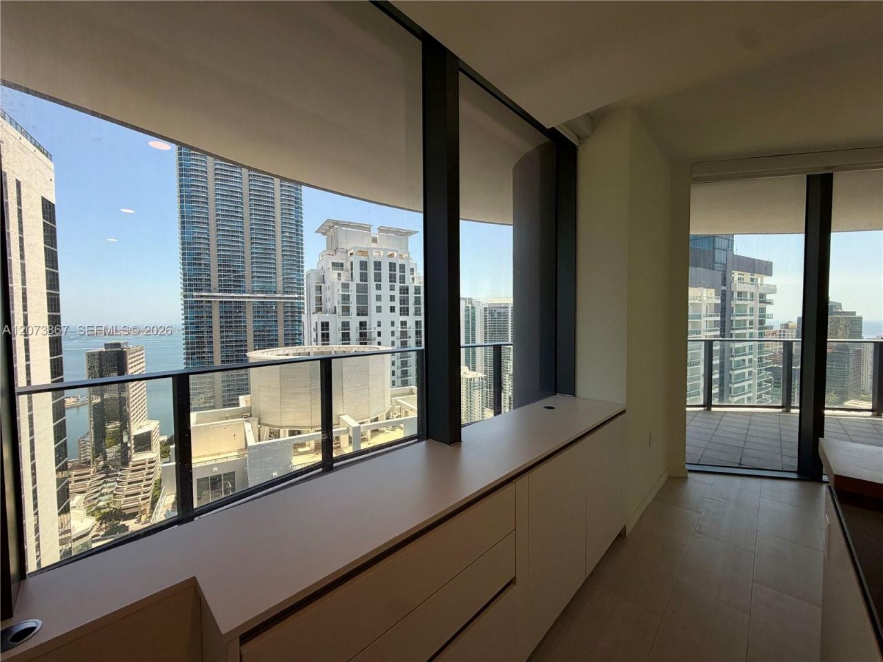 1000 Brickell Plz , Unit 4301, Miami, FL 33131 Photo