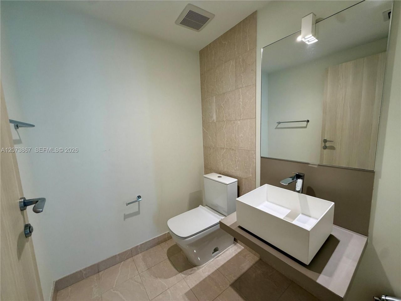 1000 Brickell Plz , Unit 4301, Miami, FL 33131 Photo