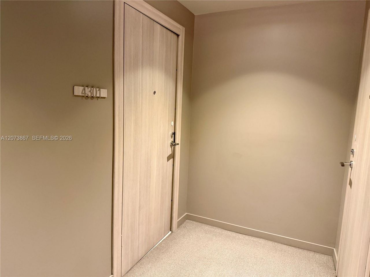 1000 Brickell Plz , Unit 4301, Miami, FL 33131 Photo