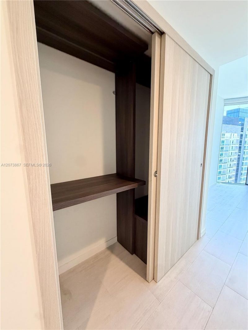 1000 Brickell Plz , Unit 4301, Miami, FL 33131 Photo