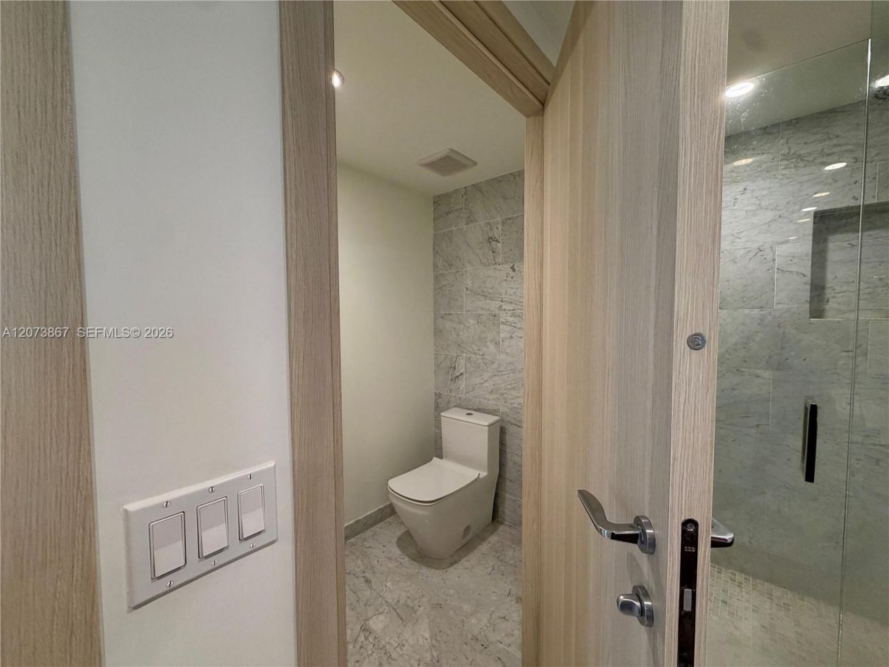 1000 Brickell Plz , Unit 4301, Miami, FL 33131 Photo