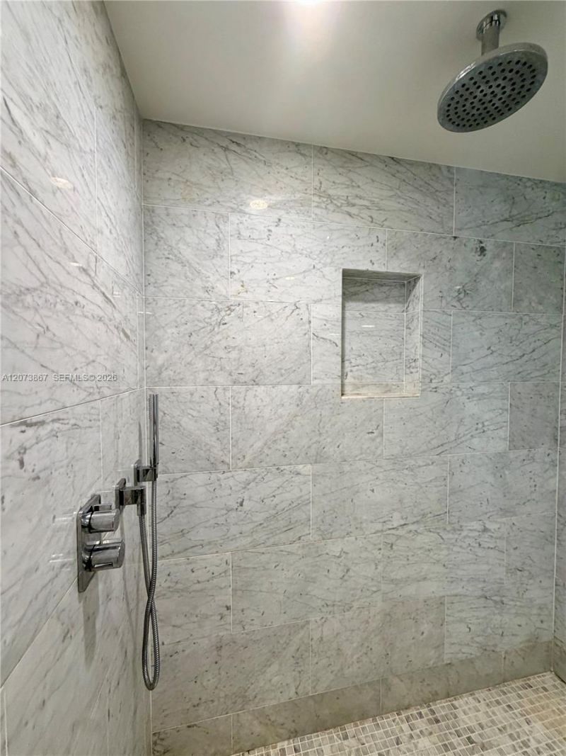 1000 Brickell Plz , Unit 4301, Miami, FL 33131 Photo