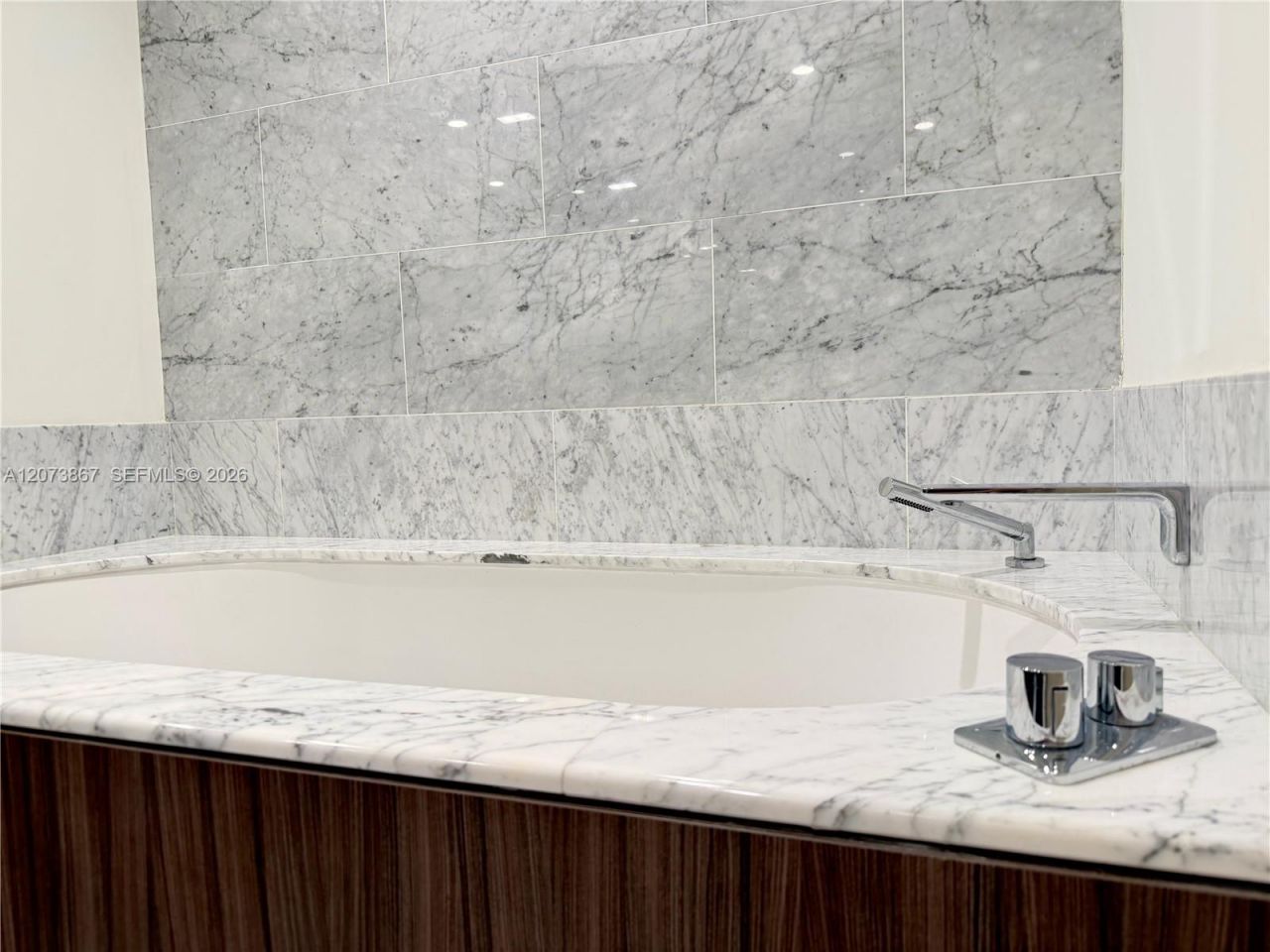 1000 Brickell Plz , Unit 4301, Miami, FL 33131 Photo