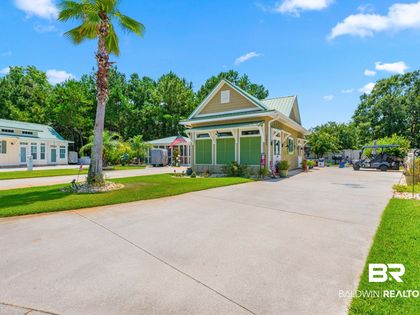 11895 Gateway Drive Elberta, AL 36530