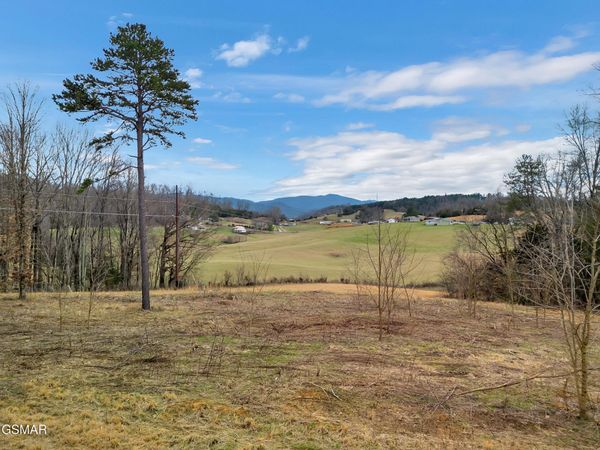 448 Lakota Way , Newport, TN 37821