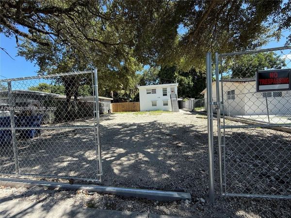 3376 NW 49th St , Unit 1, Miami, FL 33142