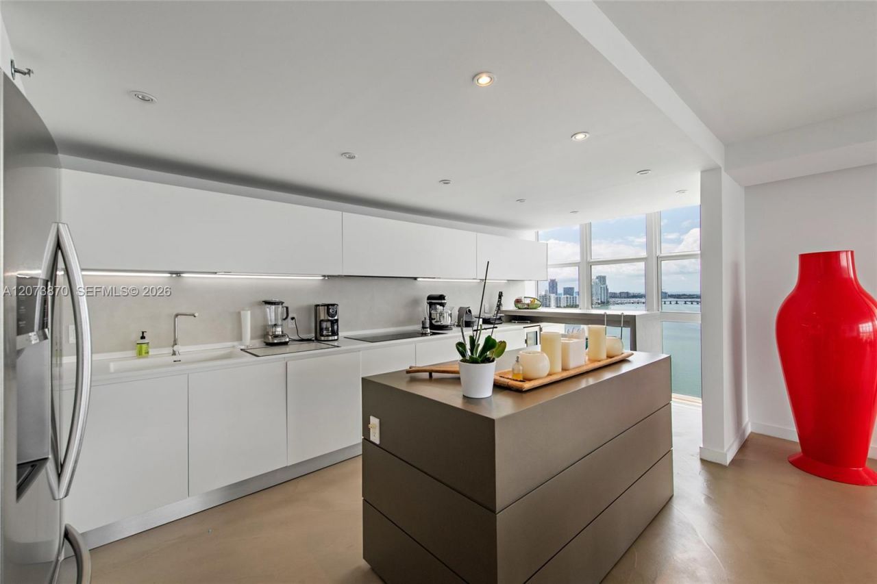 9 Island Ave , Unit 2207, Miami Beach, FL 33139 Photo