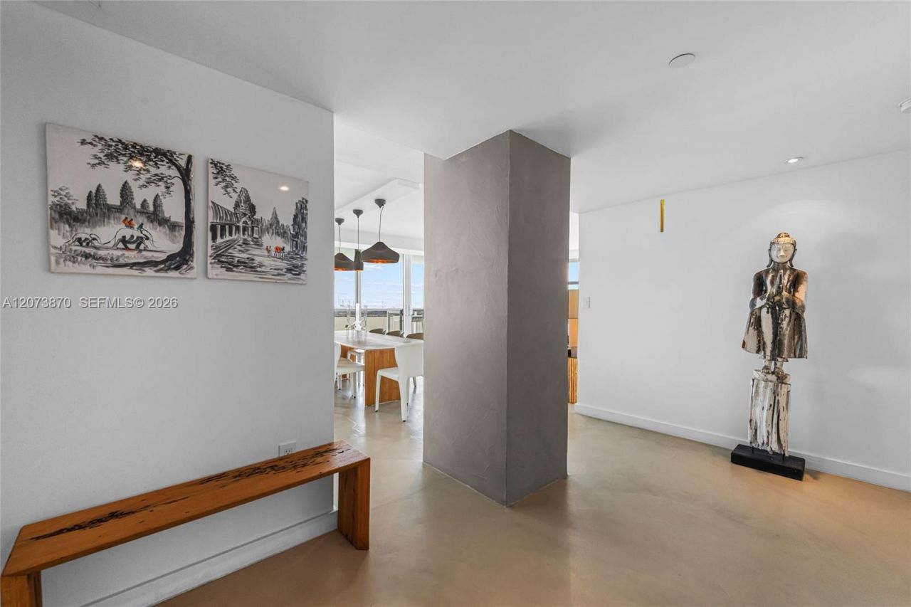 9 Island Ave , Unit 2207, Miami Beach, FL 33139 Photo